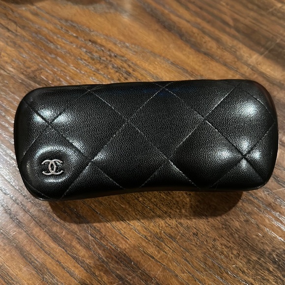 CHANEL Accessories Authentic Quilted Leather Chanel Sunglasses Hard